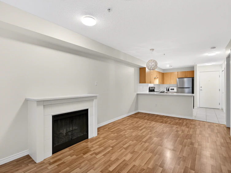 105-14859 100 Avenue, Surrey, BC, V3R 2V5 - 10