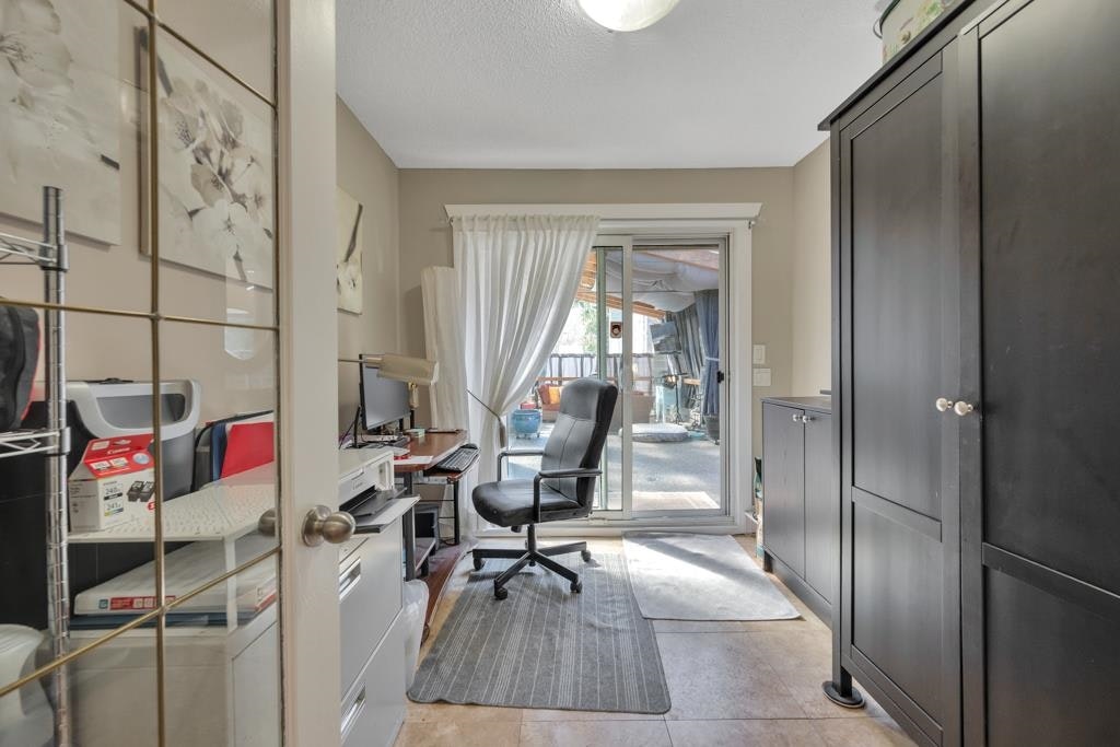 19717 48a Avenue, Langley, BC, V3A 4W2 - 17