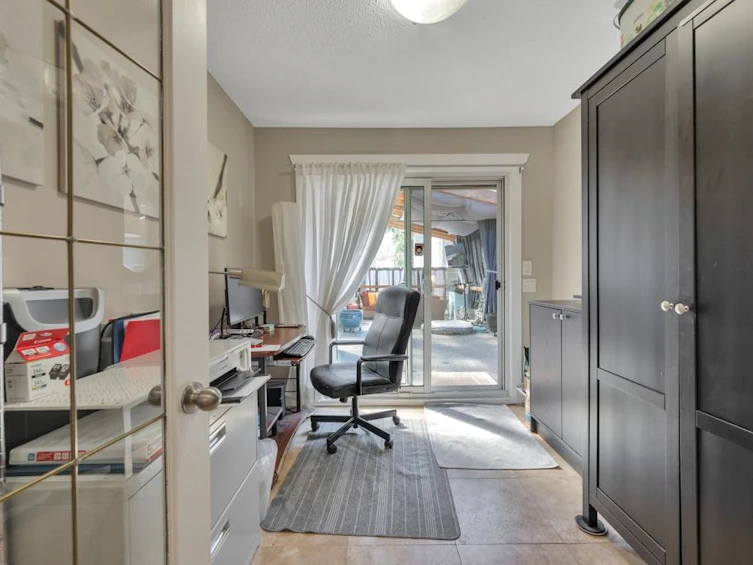 19717 48a Avenue, Langley, BC, V3A 4W2 - 17