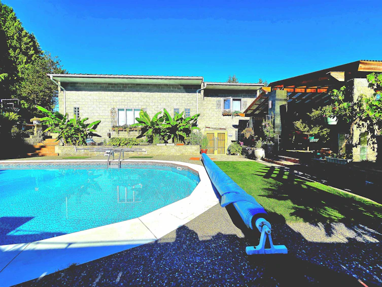19717 48a Avenue, Langley, BC, V3A 4W2