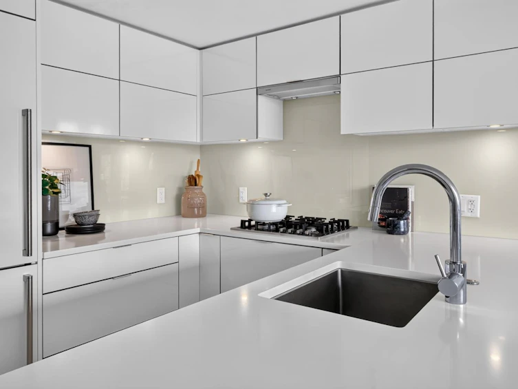 707-238 W Broadway, Vancouver, BC, V5Y 0L2 - 4