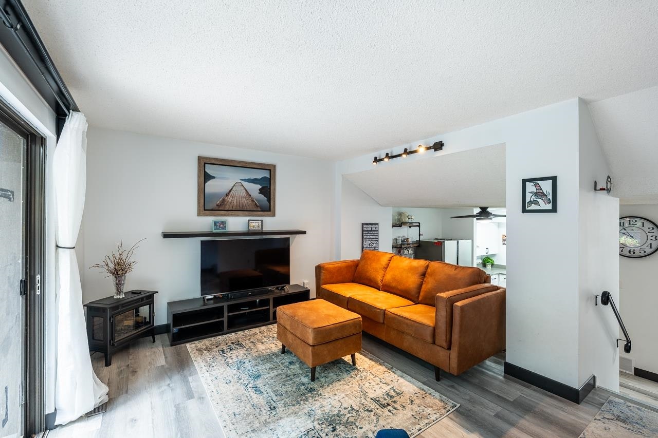 119-511 Gatensbury Street, Coquitlam, BC, V3J 5E7 - 9