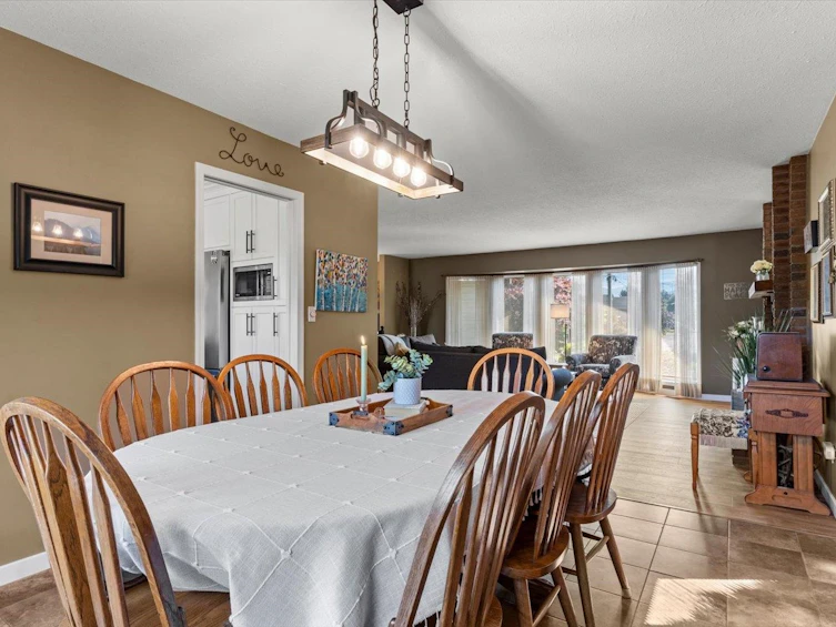 46201 Strathcona Road, Chilliwack, BC, V2P 3T1 - 11