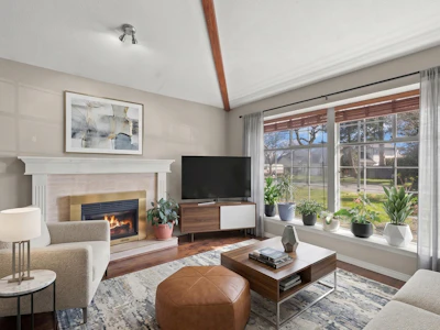 8891 157 Street - 4