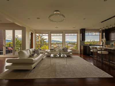 3936 Quesnel Drive - 5