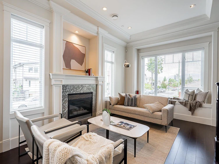 1606 E 29th Avenue, Vancouver, BC, V5N 2Y6 - 3