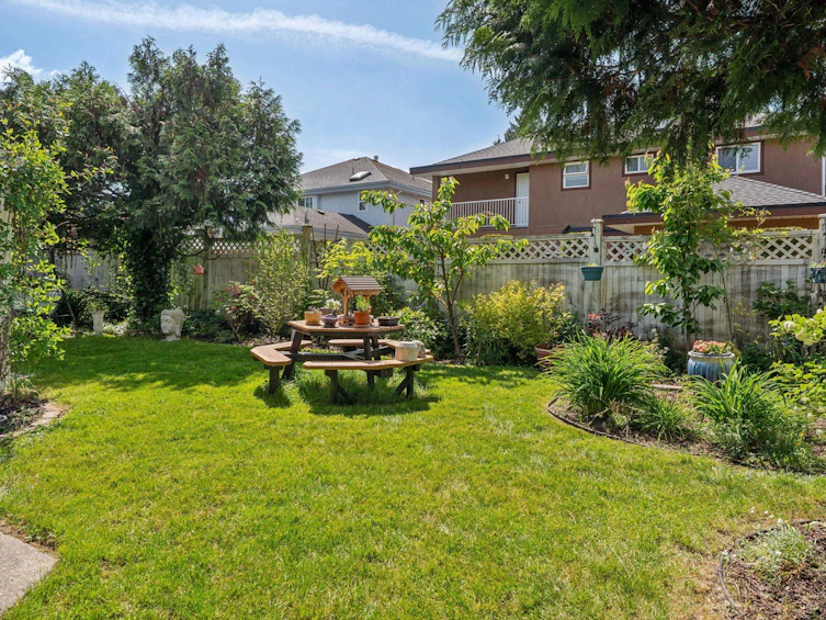 5933 137a Street, Surrey, BC, V3X 3K9 - 30