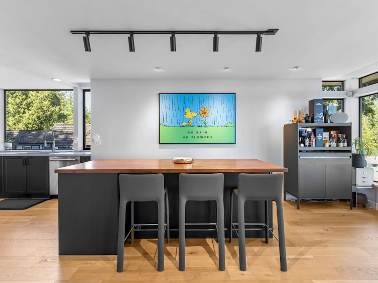 5132 Alderfeild Place, West Vancouver, BC, V7W 2W7 - 5