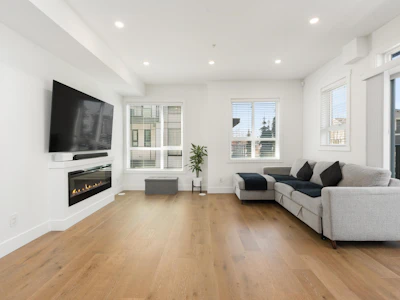 9-19790 55a Avenue - 5