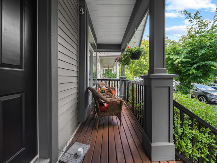 18565 67 Avenue, Surrey, BC, V3S 1Z1 - 2