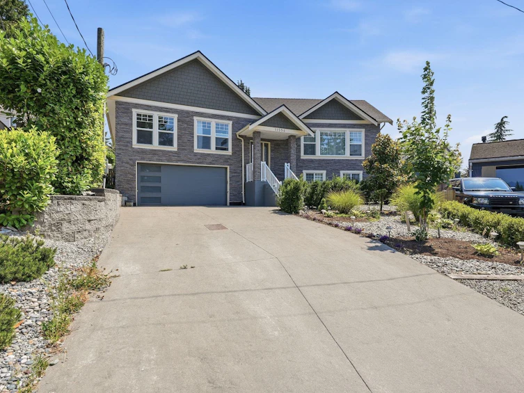 11554 92a Avenue, Delta, BC, V4C 3M7