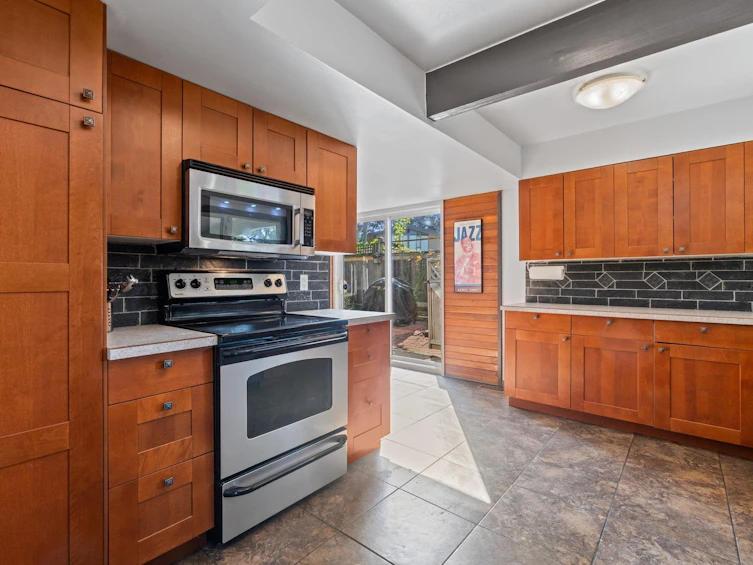 442 Monteray Avenue, North Vancouver, BC, V7N 3G2 - 12