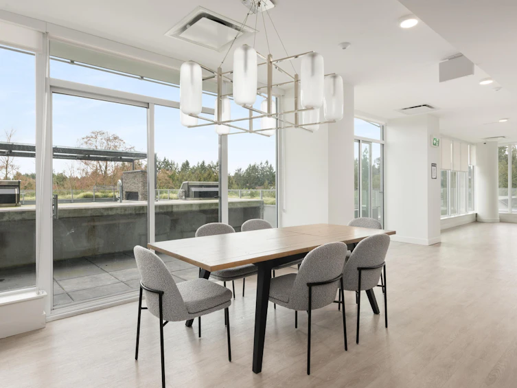 301-9675 King George Boulevard, Surrey, BC, V3T 0T7 - 26
