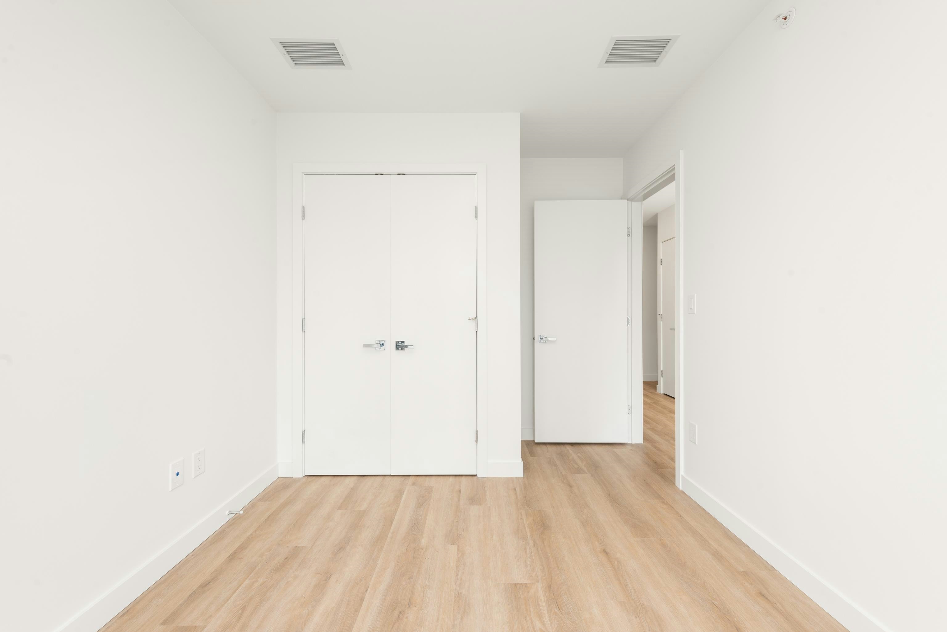 301-9675 King George Boulevard, Surrey, BC, V3T 0T7 - 6