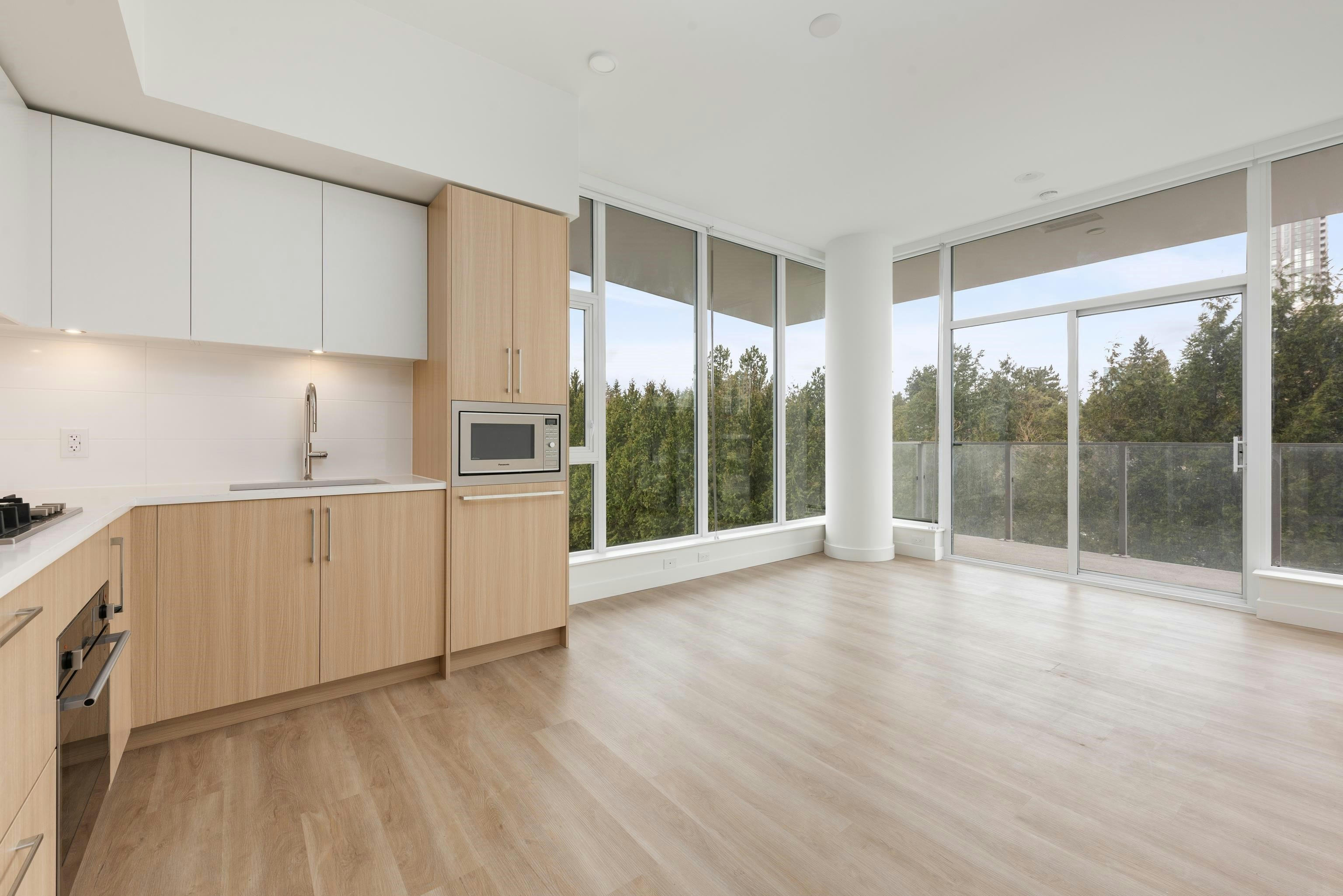 301-9675 King George Boulevard, Surrey, BC, V3T 0T7 - 36