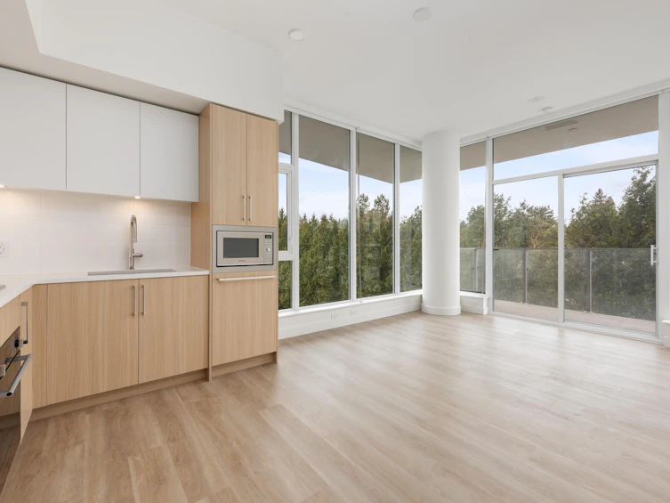 301-9675 King George Boulevard, Surrey, BC, V3T 0T7 - 36