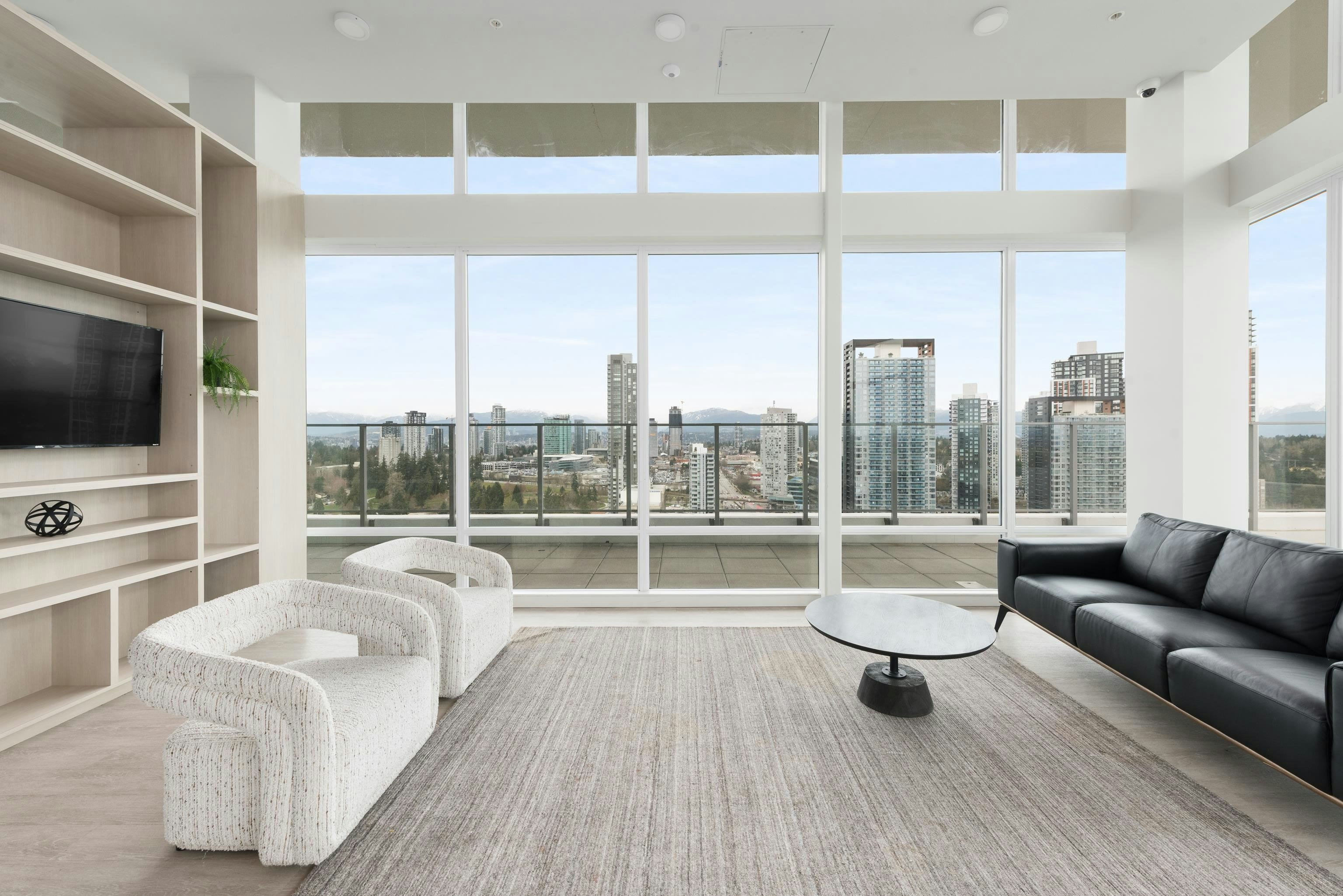 301-9675 King George Boulevard, Surrey, BC, V3T 0T7 - 15