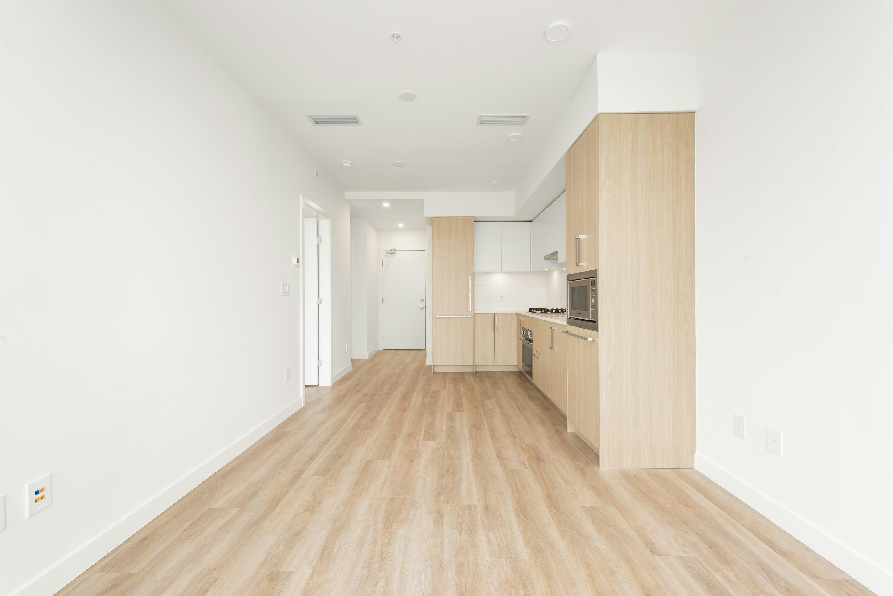 301-9675 King George Boulevard, Surrey, BC, V3T 0T7 - 10