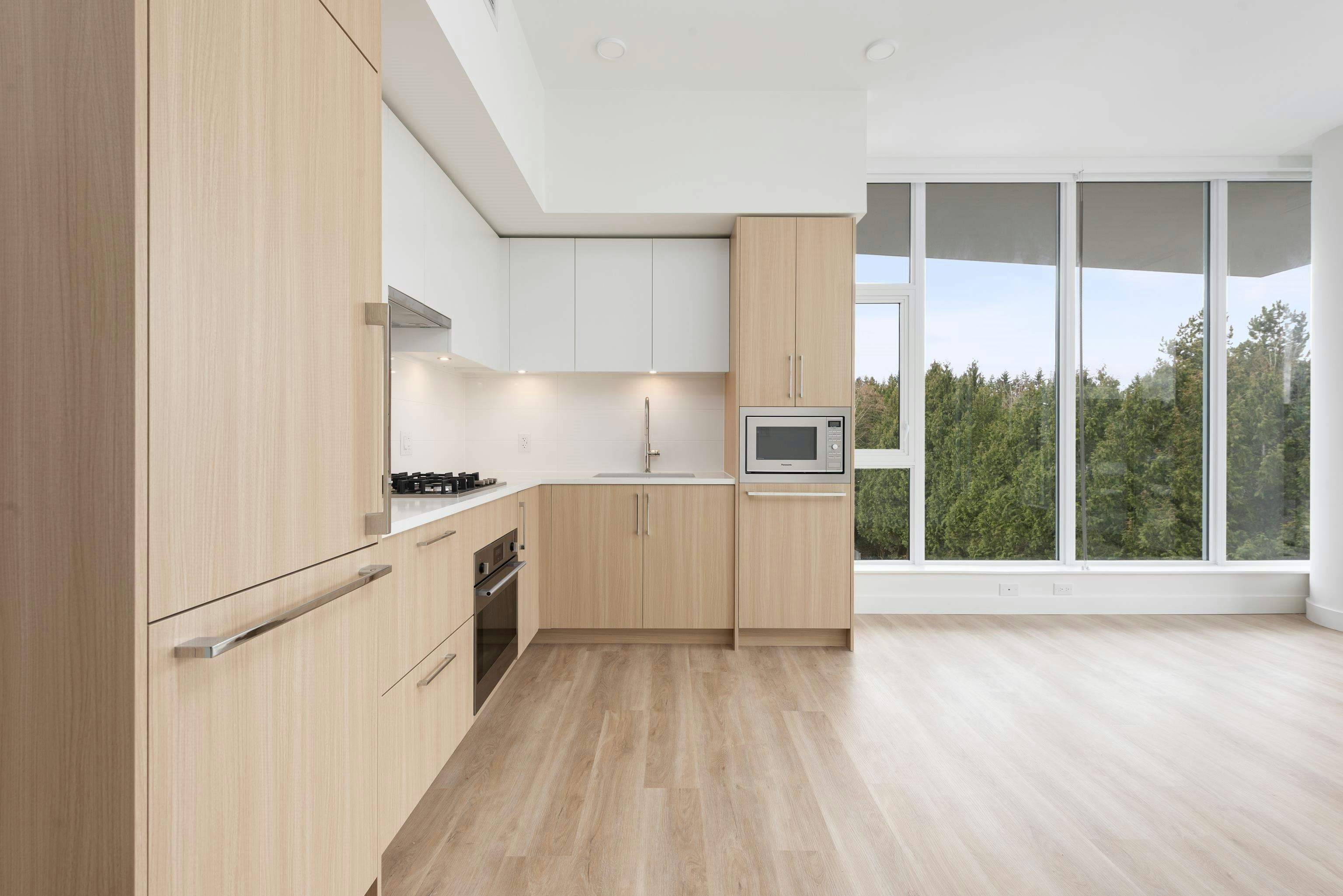 301-9675 King George Boulevard, Surrey, BC, V3T 0T7 - 37