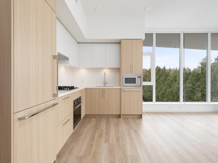 301-9675 King George Boulevard, Surrey, BC, V3T 0T7 - 37