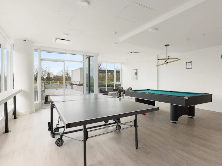 301-9675 King George Boulevard, Surrey, BC, V3T 0T7 - 34