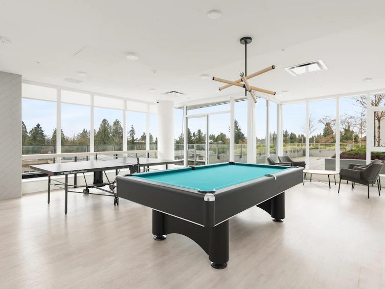 301-9675 King George Boulevard, Surrey, BC, V3T 0T7 - 31