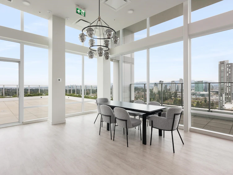 301-9675 King George Boulevard, Surrey, BC, V3T 0T7 - 16