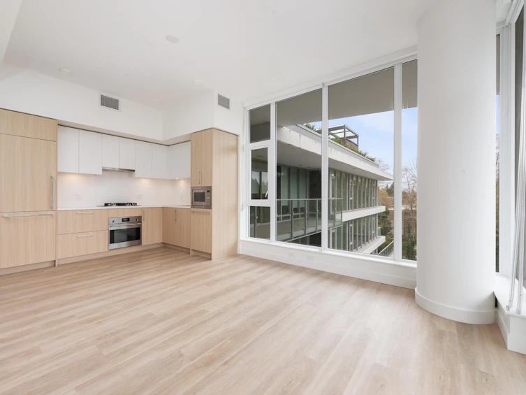 301-9675 King George Boulevard, Surrey, BC, V3T 0T7 - 40