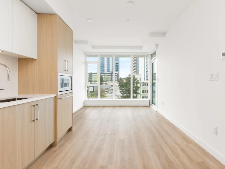 301-9675 King George Boulevard, Surrey, BC, V3T 0T7 - 12