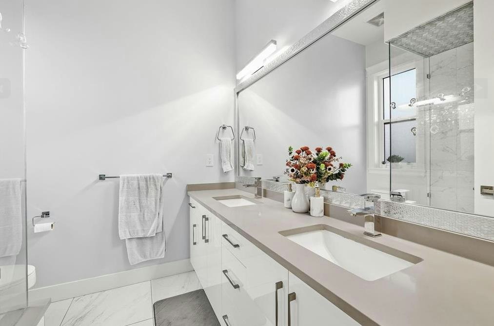 14218 69a Avenue, Surrey, BC, V3W 2H9 - 15