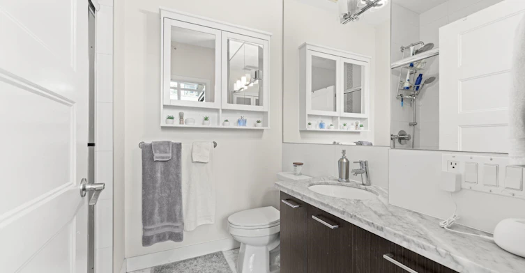 132-6160 London Road, Richmond, BC, V7E 4J2 - 2
