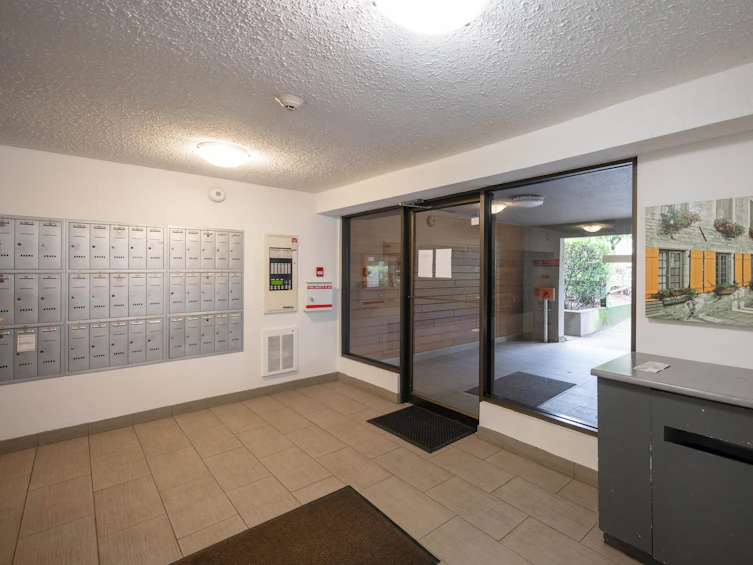 215-251 W 4th Street, North Vancouver, BC, V7M 1H8 - 21