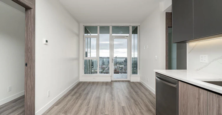 4205-10750 135a Street, Surrey, BC, V3T 0V4 - 10