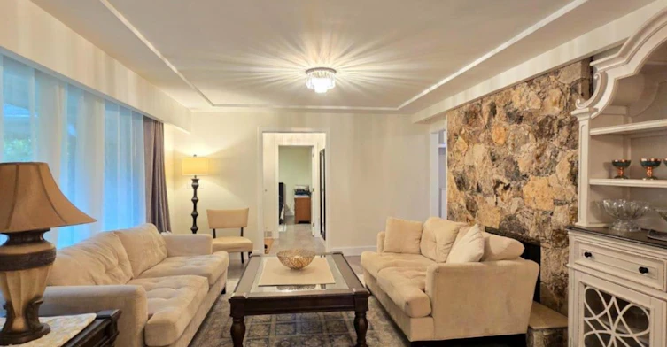 Upstairs-640 Stevens Drive, West Vancouver, BC, V7S 1C9 - 5