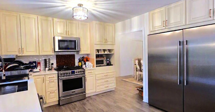 Upstairs-640 Stevens Drive, West Vancouver, BC, V7S 1C9 - 8