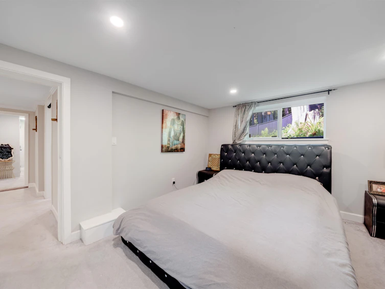 3870 Emerald Drive, North Vancouver, BC, V7R 3B8 - 27