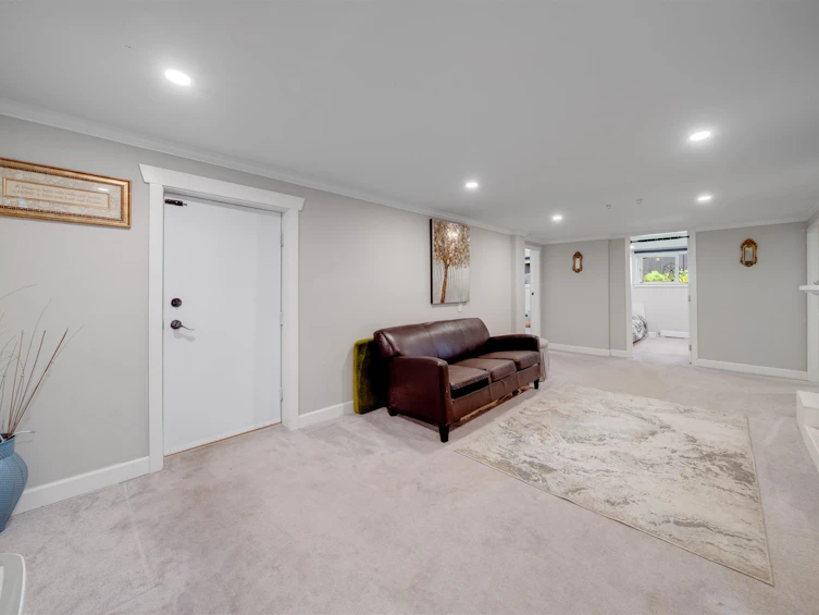 3870 Emerald Drive, North Vancouver, BC, V7R 3B8 - 23