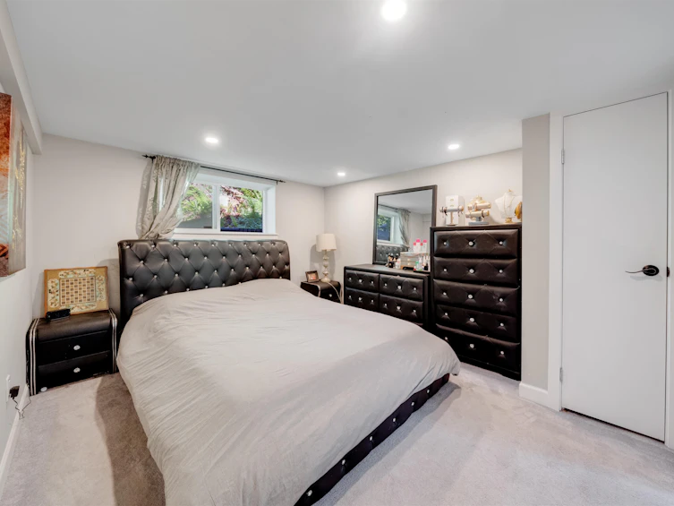3870 Emerald Drive, North Vancouver, BC, V7R 3B8 - 25