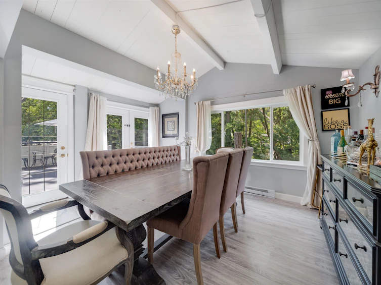 3870 Emerald Drive, North Vancouver, BC, V7R 3B8 - 8