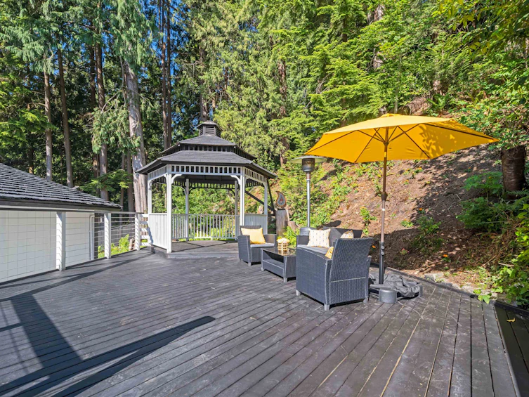 3870 Emerald Drive, North Vancouver, BC, V7R 3B8 - 20