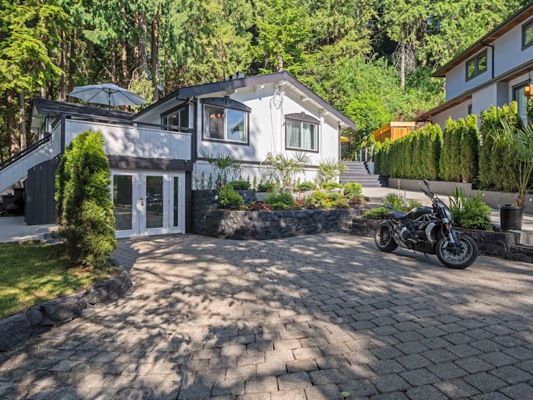 3870 Emerald Drive, North Vancouver, BC, V7R 3B8