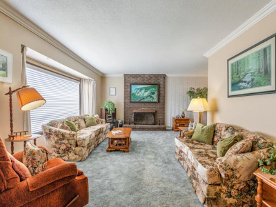 20895 51b Avenue - 5