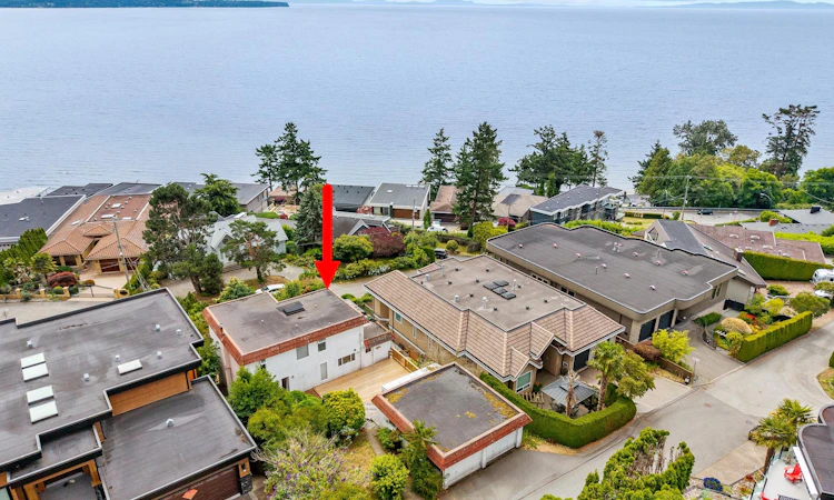 14471 Magdalen Crescent