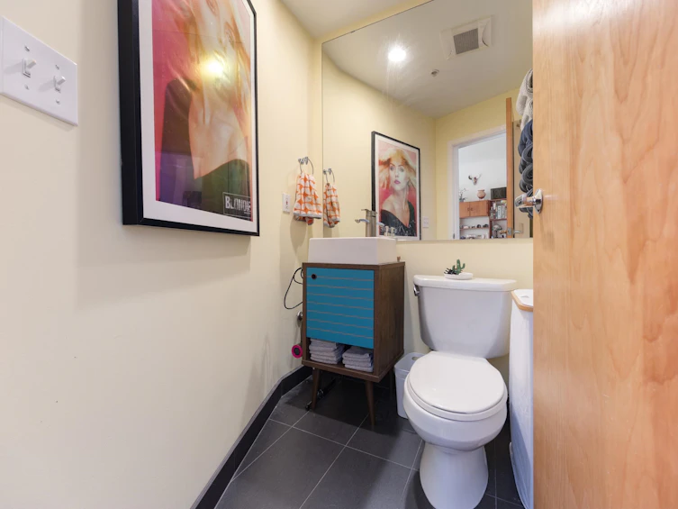 301-28 Powell Street, Vancouver, BC, V6A 1E7 - 20