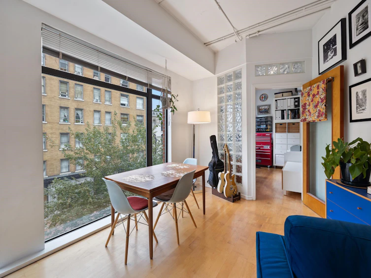 301-28 Powell Street, Vancouver, BC, V6A 1E7 - 2