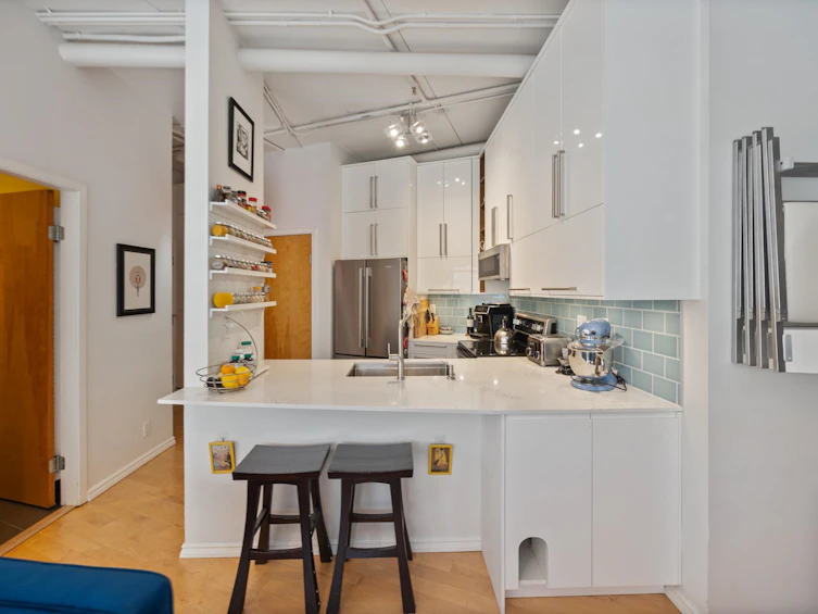 301-28 Powell Street, Vancouver, BC, V6A 1E7 - 15