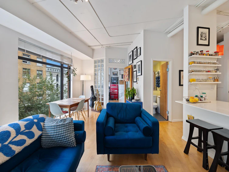 301-28 Powell Street, Vancouver, BC, V6A 1E7 - 9