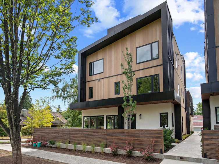 5489 Larch Street, Vancouver, BC, V6M 4C7