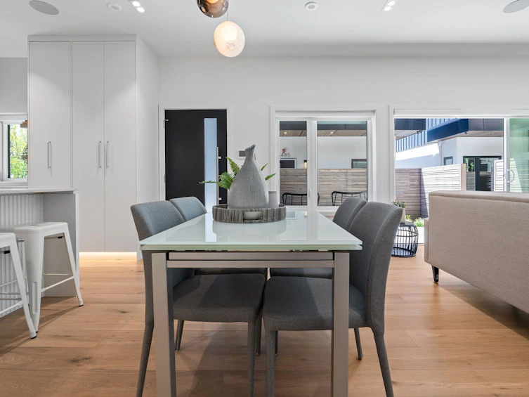 2535 W 39th Avenue, Vancouver, BC, V5P 2E6 - 7