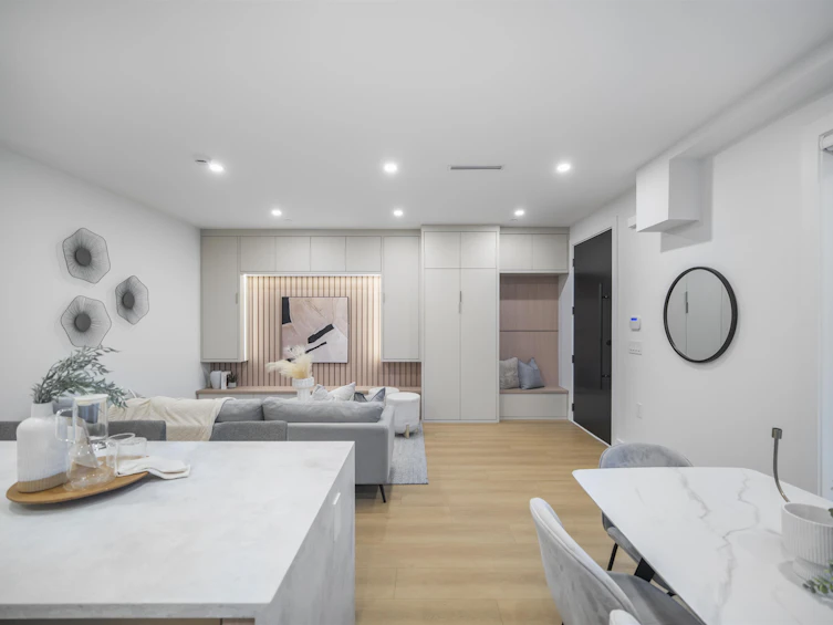 1-3623 Triumph Street, Vancouver, BC, V5K 1V4 - 4